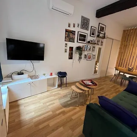 아파트 Loft Calme Au Coeur De La 툴루즈